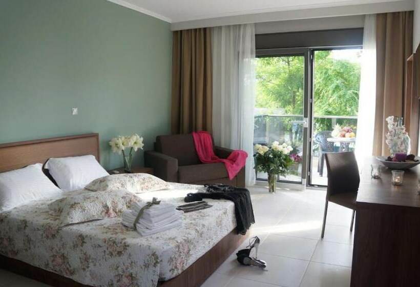 اتاق استاندارد سه نفره, Vellum Luxury Living