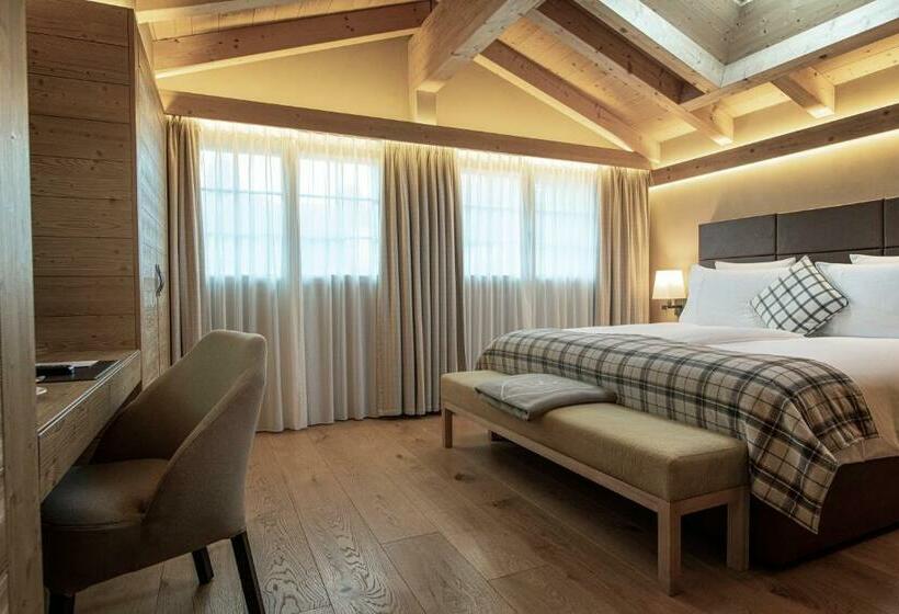 Quarto Estandar com Vistas, Hôtel De Rougemont & Spa