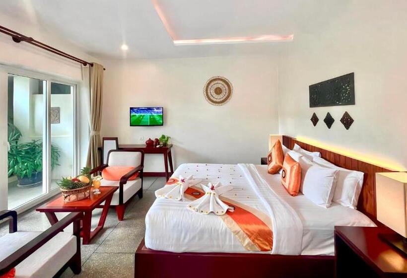 带大床的套房, Indra Angkor Residence