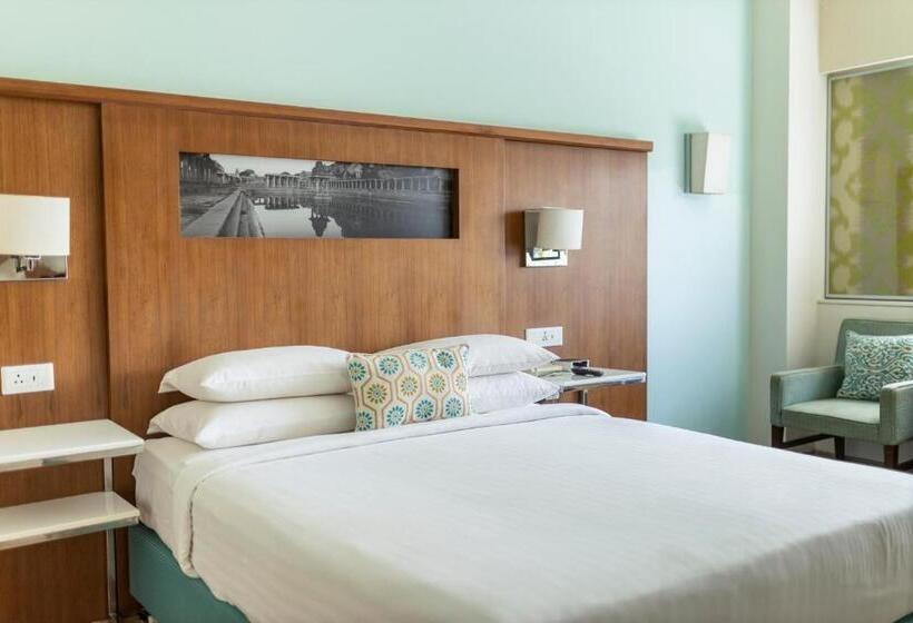 اتاق پرمیوم, Fairfield By Marriott Belagavi