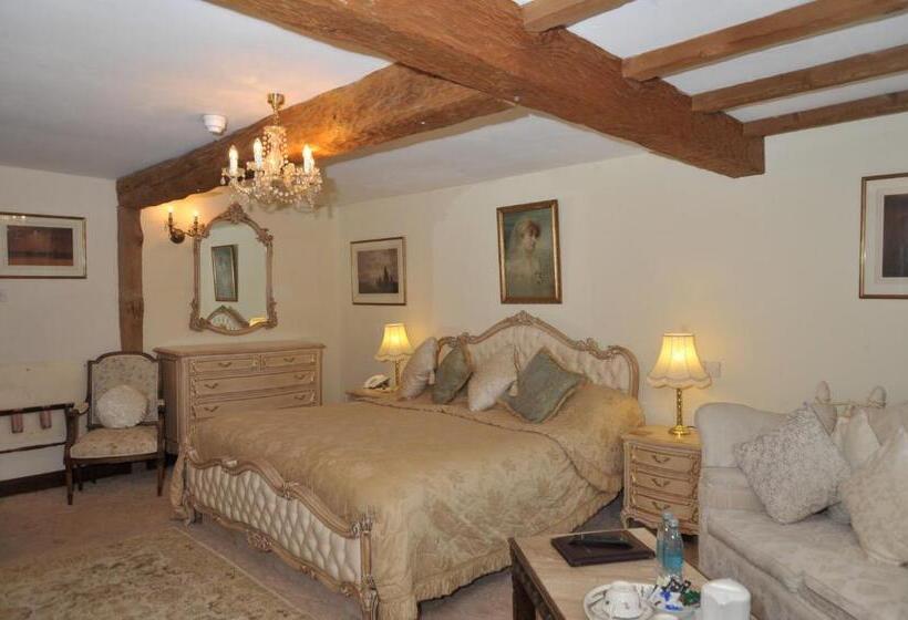 חדר סופריור, The Inglenook