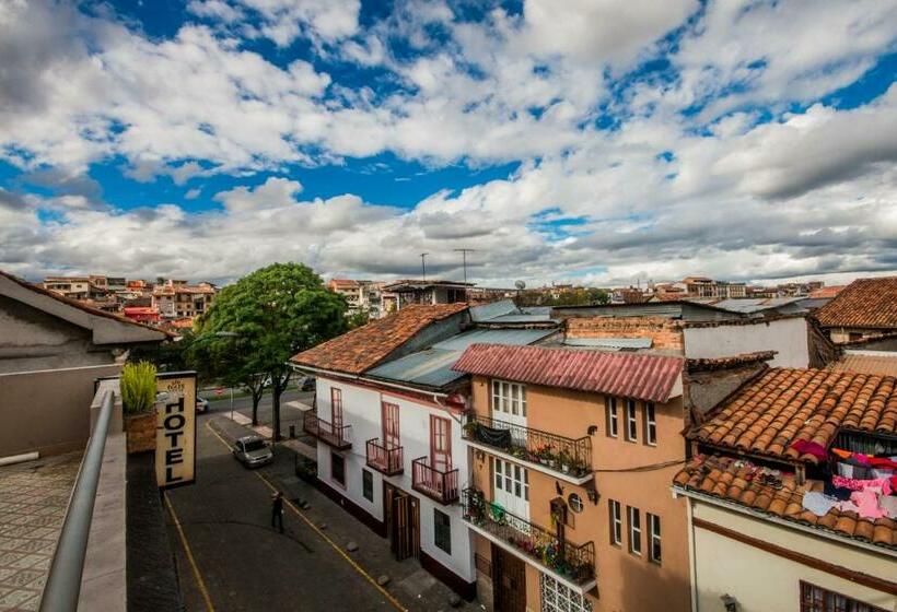 اتاق استاندارد, San Rocke House