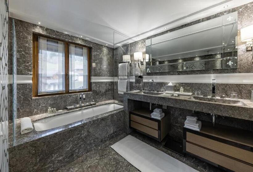 سوئیت خانواده 2 خوابه, Ultima Gstaad Residences