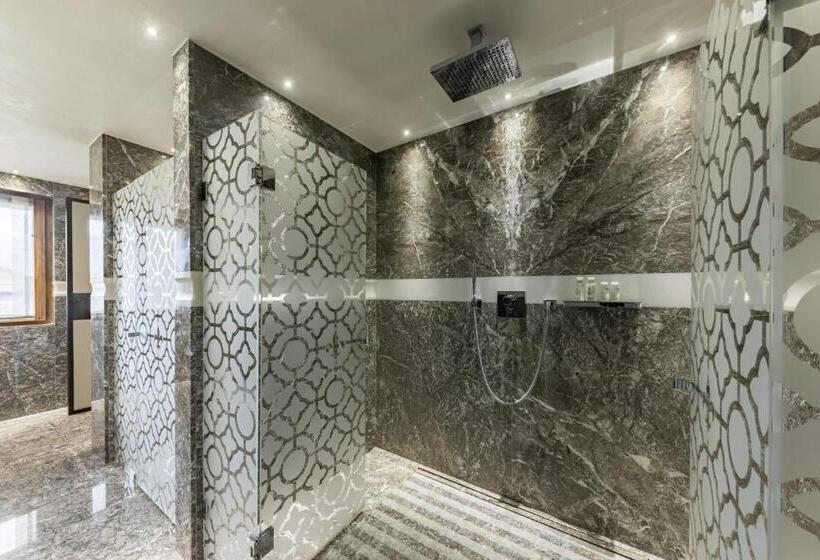 سوئیت 2 خوابه, Ultima Gstaad Residences