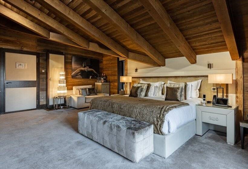 سوییت جونیور با بالکن, Ultima Gstaad Residences