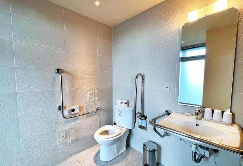 Standard Triple Room with Terrace, Wallsun