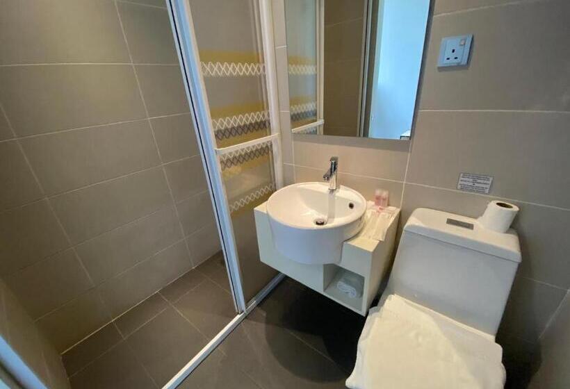 带大床的豪华间, Win Win Boutique Hotel Port Dickson