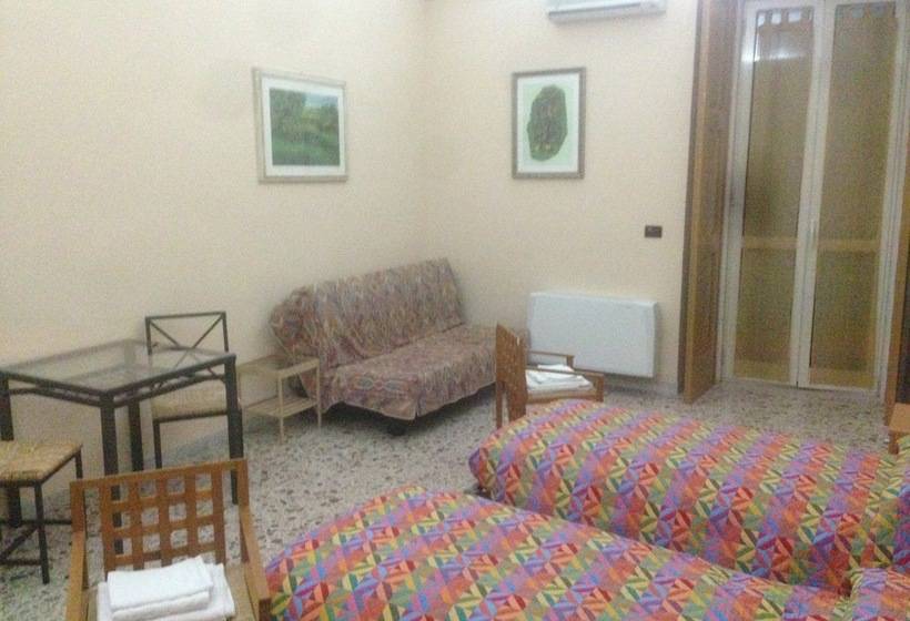Четырехместный Номер Стандарт, B&b Cavour