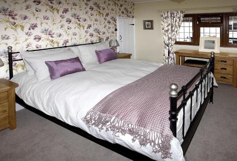 Номер Deluxe Кровать Кинг, Rose Cottage