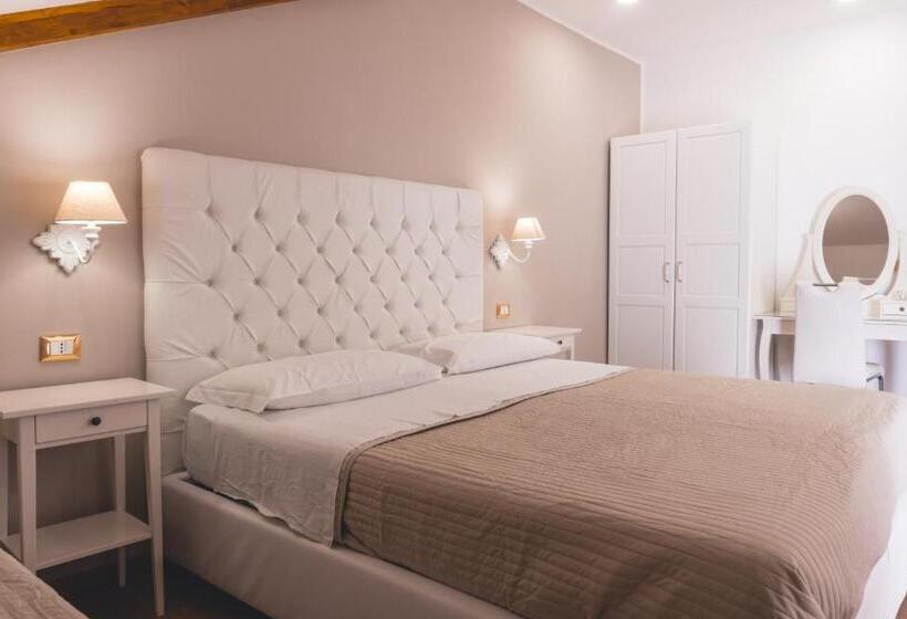 اتاق لوکس سه تخته, Fata34 Luxury B&b