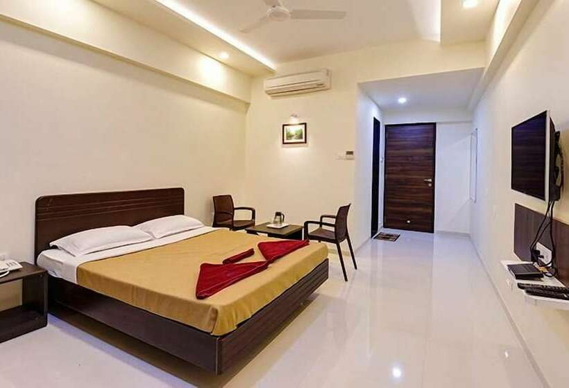 Номер Deluxe, Galaxy Inn Best Business Hotel In Kolhapur