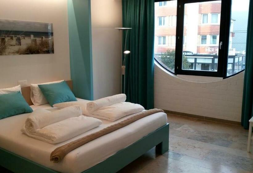 Номер Deluxe Вид на Море, Bed Aan Zee Kabine7
