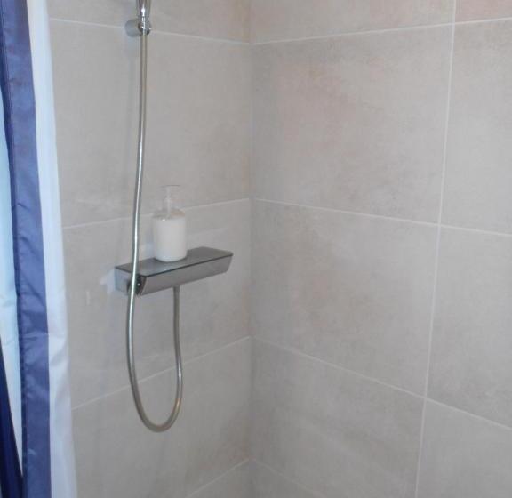 Номер Стандарт, Bed Aan Zee Kabine7