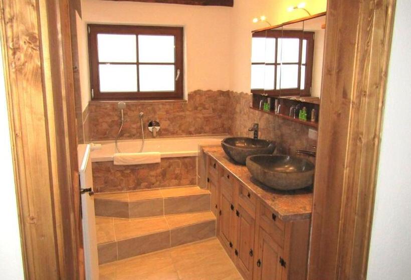 Апартаменты 1 Спальня с Балконом, Allgäuer Kräuteralm