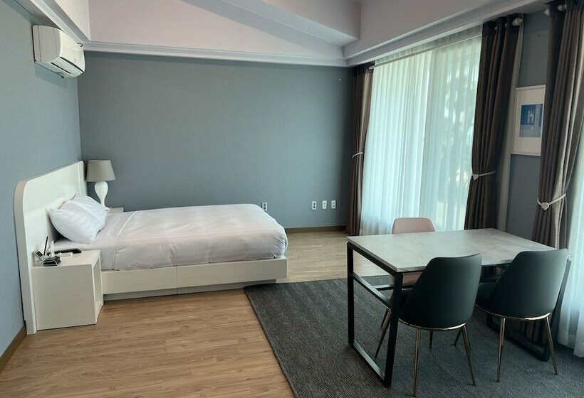 디럭스 룸, Pinebeach Hotel Pohang