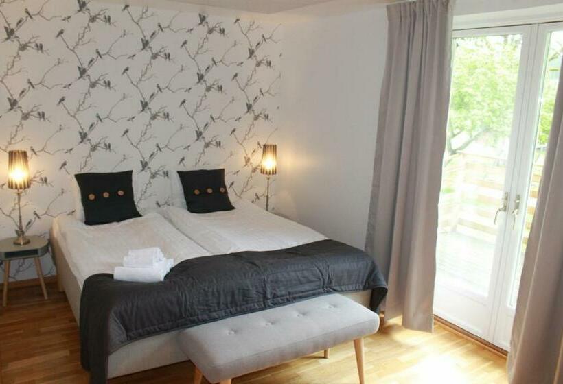 Номер Стандарт, Hensbacka Herrgård