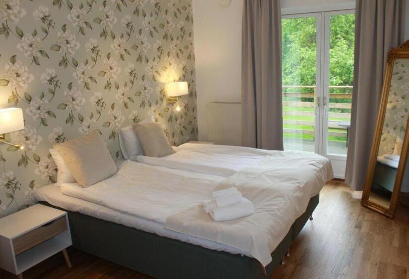 Номер Стандарт, Hensbacka Herrgård