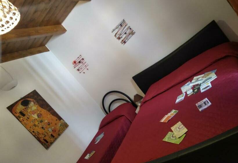 Номер Стандарт, B&b La Gazza Ladra