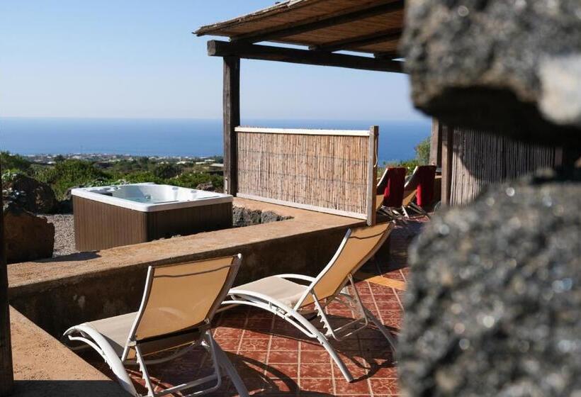 스탠다드 룸 바다 전망, Dammusi Al Qubba Wellness & Resort