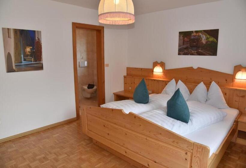 Люкс 2 Спальни, Garni Glurnserhof