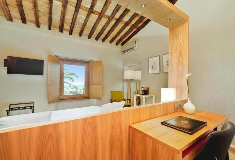 اتاق لوکس با چشم‌انداز دریا, Relais Montepepe Winery & Spa