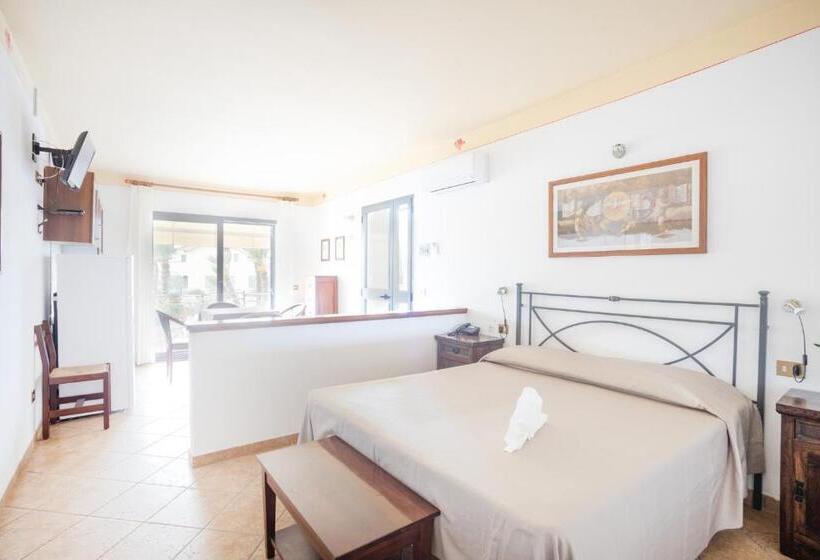 استودیوی استاندارد, Country Hotel Residence Da Pilade