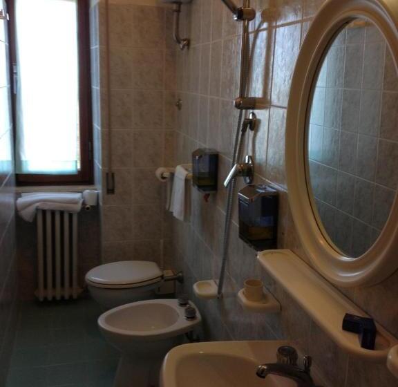 Номер Стандарт Трехместный, Rivamare