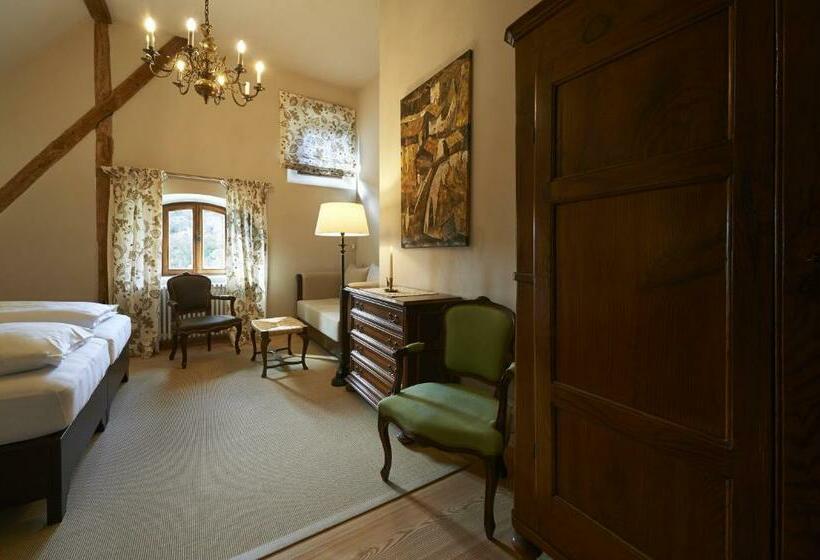 Номер Стандарт, Schloss Englar
