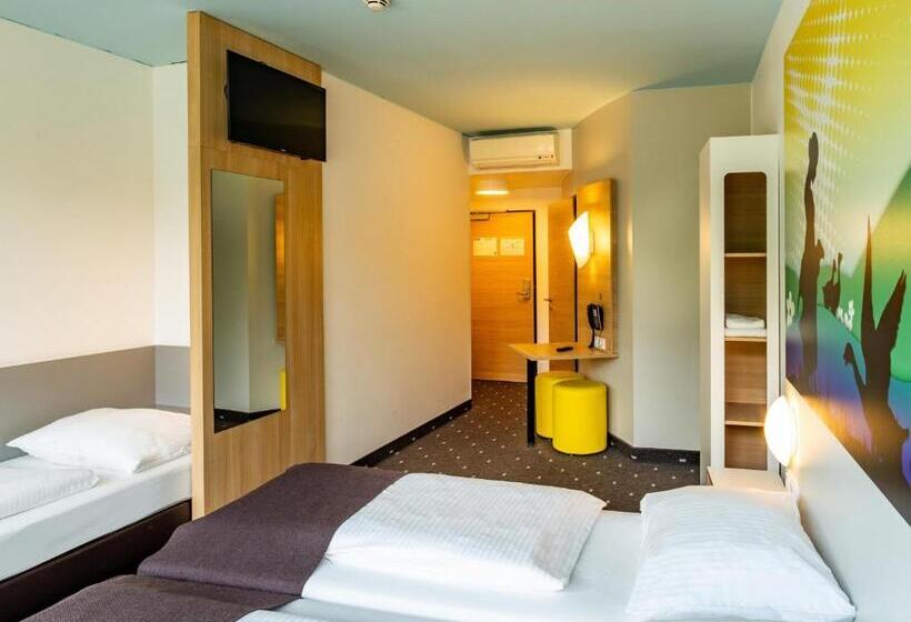 Quarto Triplo Estandar, B&b Hotel Göttingen City