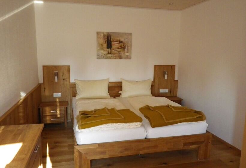 Номер Стандарт, Landhotel Garni Knittelsheimer Mühle