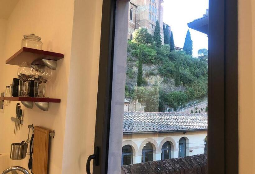 استودیو استاندارد با تخت کینگ, Siena Vip B&b