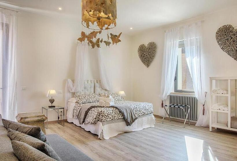 استودیو استاندارد با تخت کینگ, Siena Vip B&b
