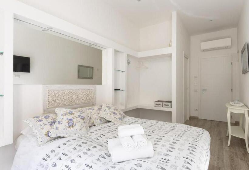 اتاق استاندارد, Siena Vip B&b