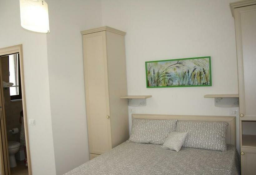 Номер Стандарт с Балконом, B&b Stelle Della Daunia