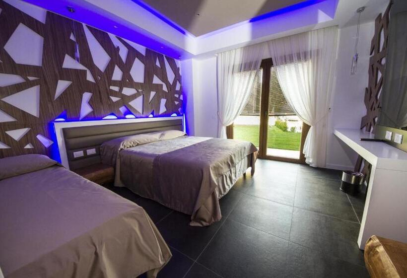 带花园景观的标准三人间, B&b Luna Per Te