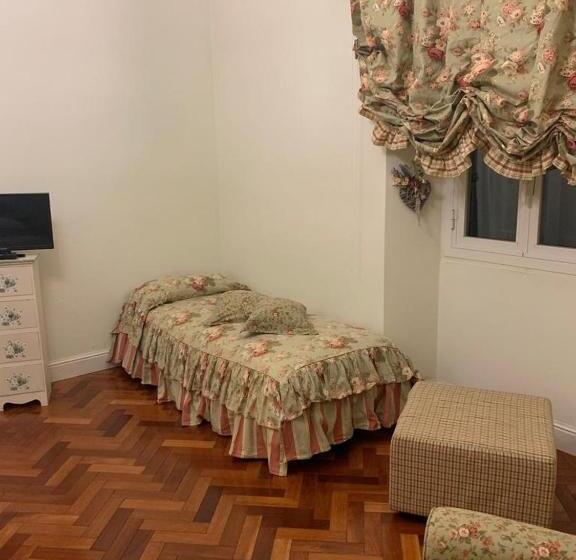 سوییت با چشم‌انداز کوه, B&b Country Dreams