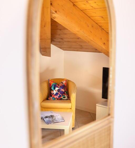 Quarto Triplo Estandar, Balaton
