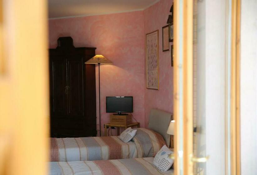 اتاق استاندارد, B&b Casa Degli Ulivi