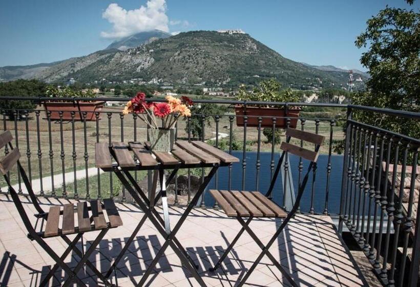اتاق استاندارد سه نفره, B&b Colle Cucchiara