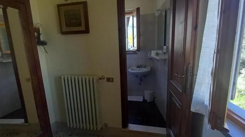 스탠다드 싱글 룸, Albergo Del Ponte