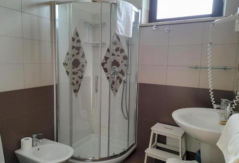 اتاق استاندارد, B&b Il Giardino Di Zefiro