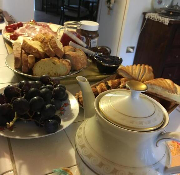 آپارتمان 2 خوابه با تراس, B&b La Rampichina