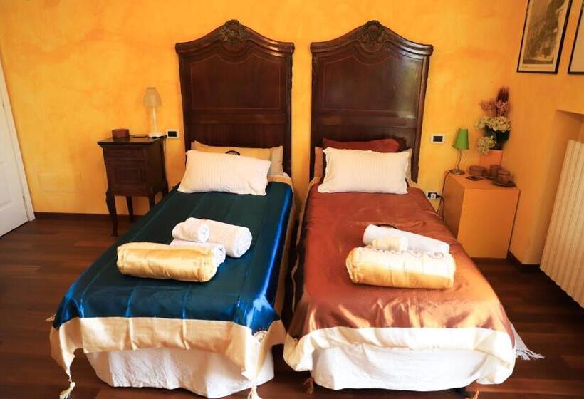 Номер Стандарт Вид на Бассейн, B&b Torricella