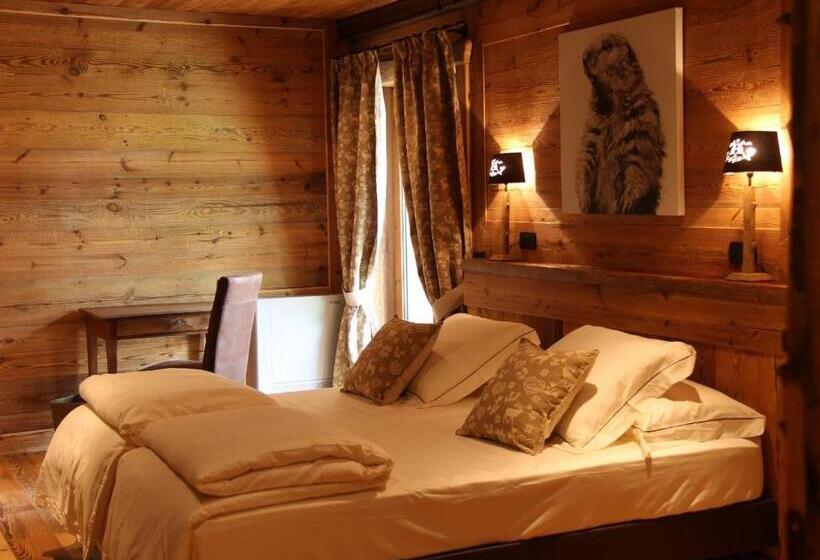 Superior Room with Terrace, Les Trompeurs Chez Odette