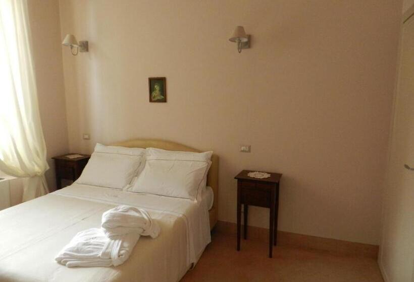 اتاق استاندارد, Relais Real Collegio