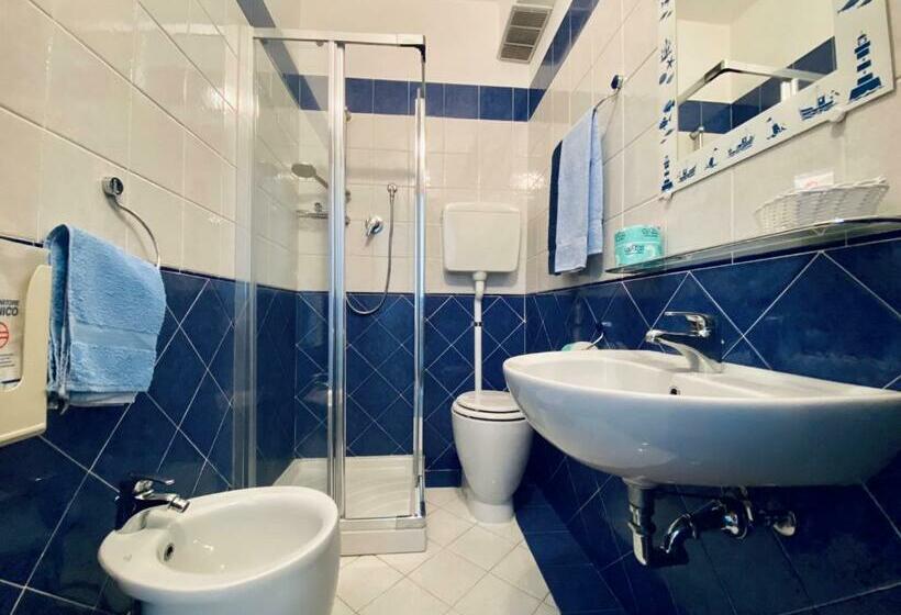 Четырехместный Номер Стандарт, Villa Grazia