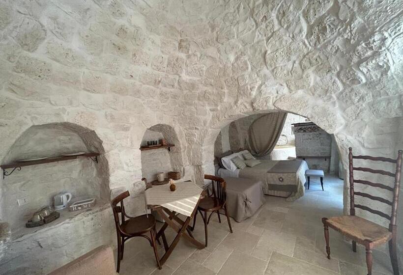 جناح, Agli Antichi Trulli B&b In Masseria
