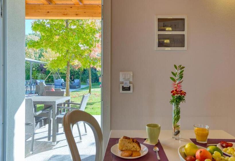 آپارتمان 1 خوابه با تراس, Agriturismo Corte Aurea