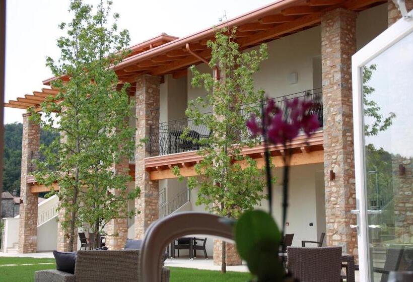 اتاق لوکس با بالکن, Agriturismo Corte Aurea