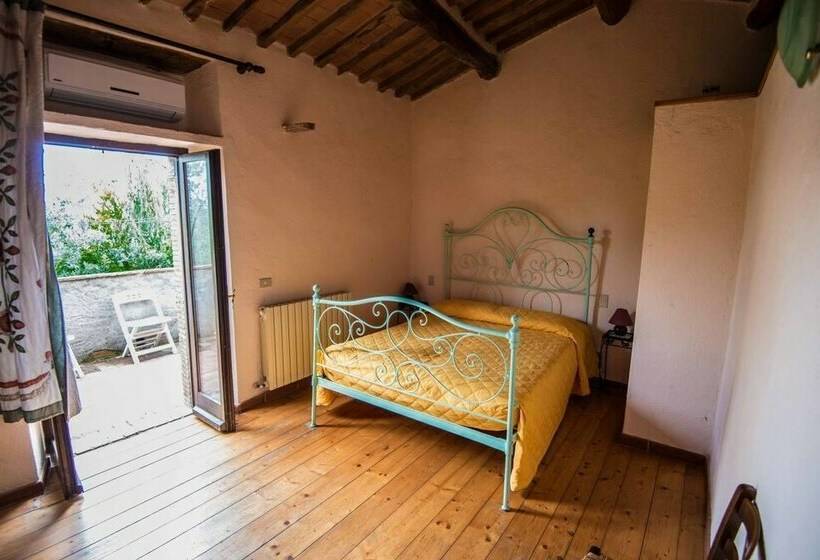 Номер Стандарт, Borgo De Salaioli